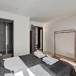 127 Moshe - Superbe A Paris. Apartment *