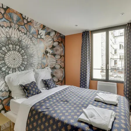 127 Moshé Paris