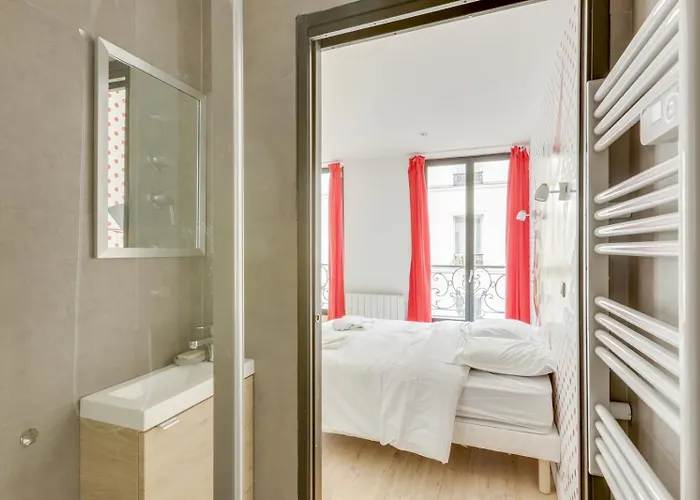 127 Moshe - Superbe A Paris. Paris